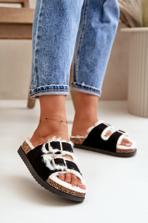 Dámské Pantofle S Přezkami A Kožíškem Černé Ezilena