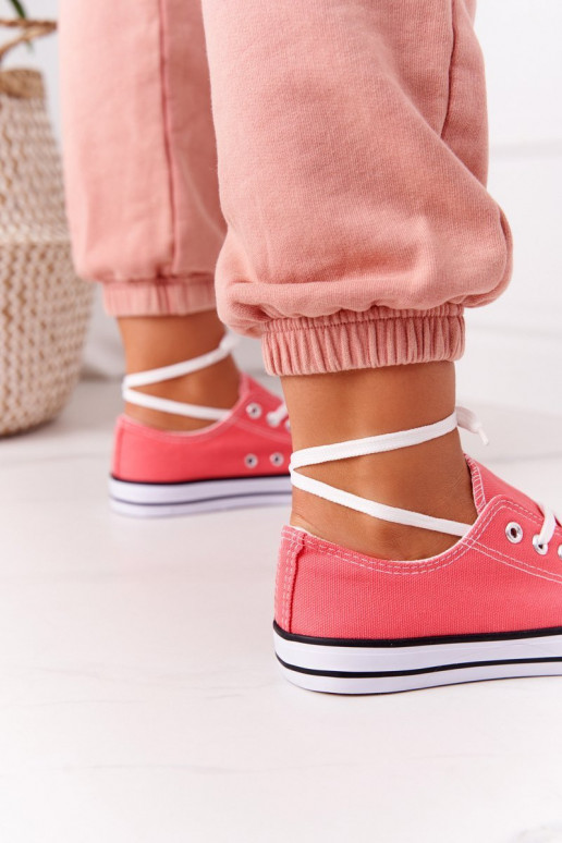 Klasikinio modelio laisvalaikio batai koralinės spalvos