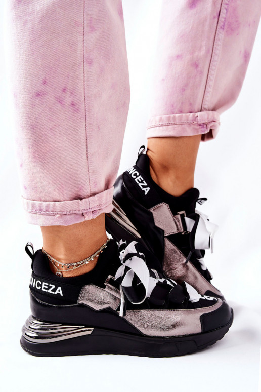 Sportinio stiliaus batai Sneakers batai modelio batai Juodos ir-sidabro spalvos Dexla Sportinio stiliaus batai Sneakers batai modelio batai Juodos ir-sidabro spalvos Dexla