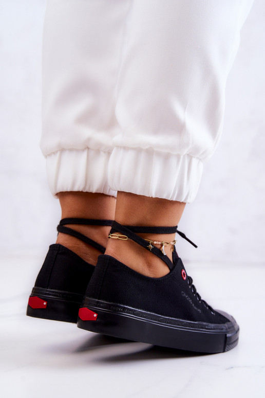 Klasikinio modelio laisvalaikio batai Cross Jeans JJ2R4019C juodos spalvos