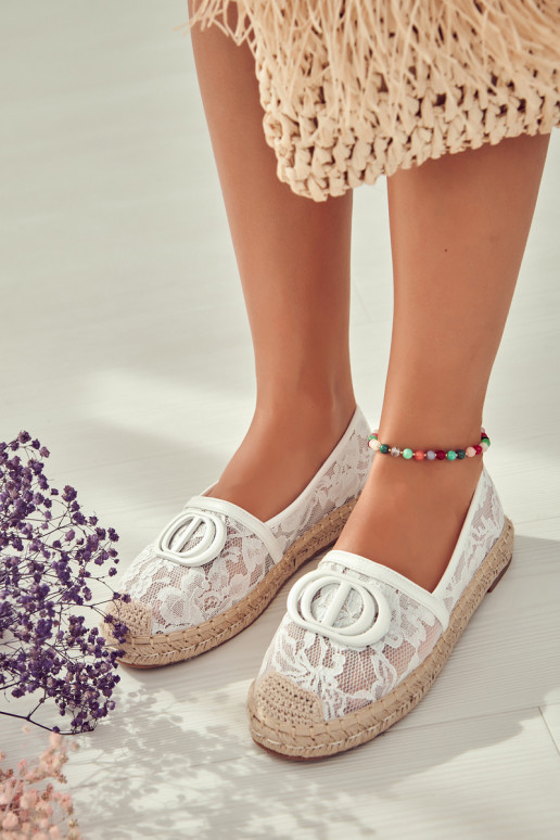 Espadrilės iš nėrinių su ornamentais baltos spalvos Summer Dream Espadrilės iš nėrinių su ornamentais baltos spalvos Summer Dream