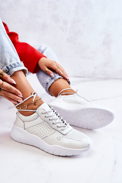Klasikinio modelio  Sneakers batai modelio batai baltos spalvos Carly Klasikinio modelio  Sneakers batai modelio batai baltos spalvos Carly
