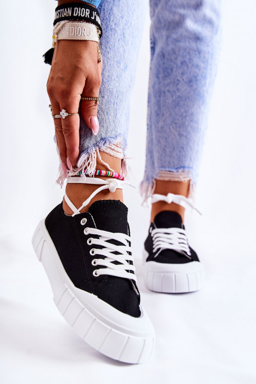 Moteriški batai su platforma juodos spalvos Comes