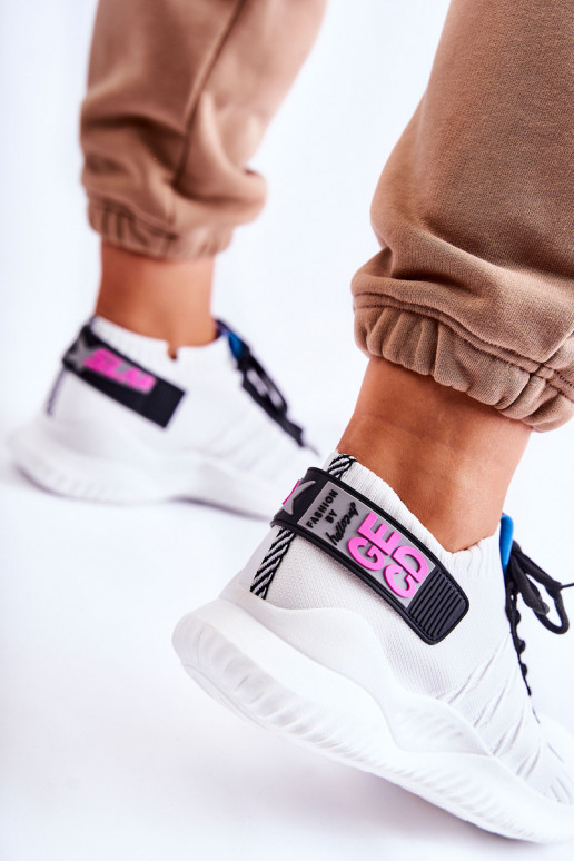 Sneakers modelio batai baltos spalvos Klayra Sneakers modelio batai baltos spalvos Klayra