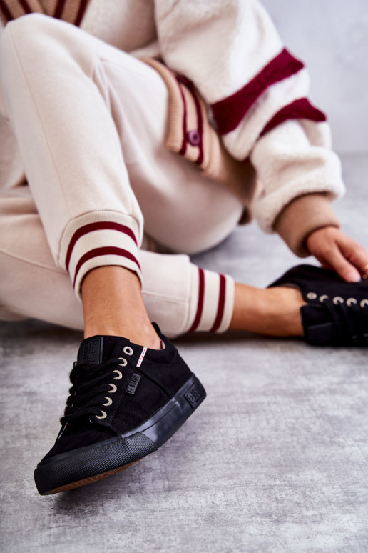 Dámské tenisky z nízkého materiálu Big Star KK274004 Černá