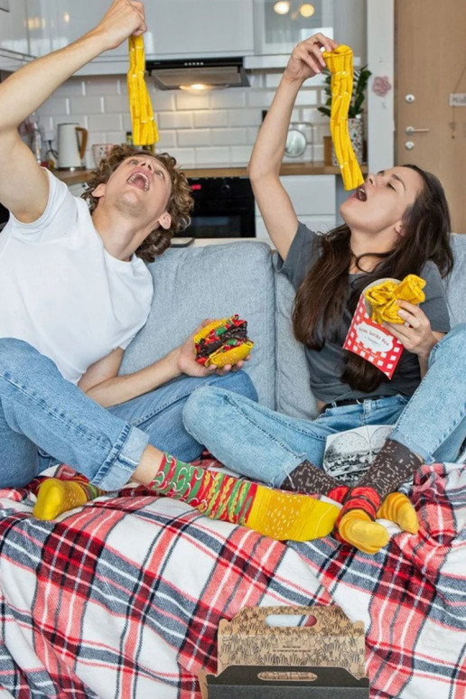 Rainbow Socks Takeaway Burger Fries 4 páry Rainbow Socks Takeaway Burger Fries 4 páry