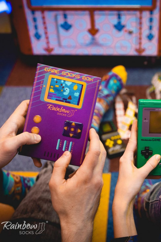 Duhové ponožky pro fanoušky konzolových her 2 páry Duhové ponožky pro fanoušky konzolových her 2 páry