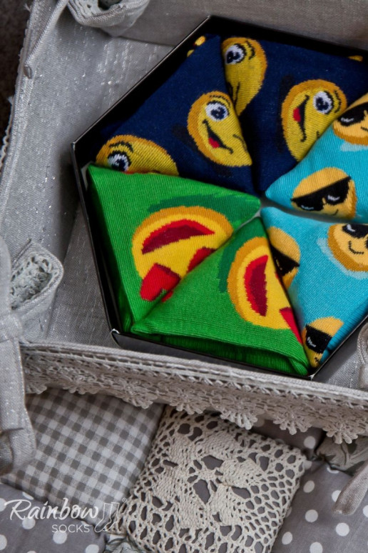 Duhové Ponožky Emotikony Brainy Smiley Lover 3 Páry Duhové Ponožky Emotikony Brainy Smiley Lover 3 Páry