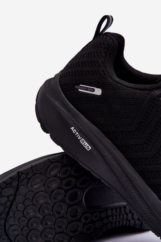 Klasické pánské sportovní boty černé Matias