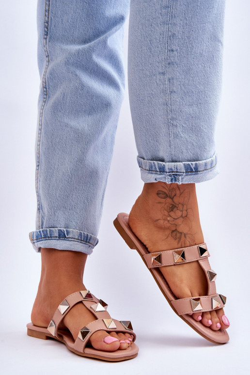 Dámské pantofle s velkými cvočky Nude Mercure