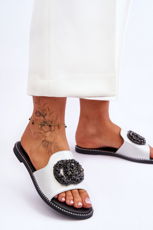 Dámské ploché pantofle s ozdobami S.Barski KV-520-3 stříbrne