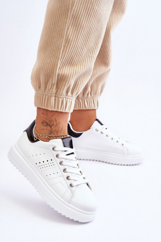 Dámská sportovní obuv bílá a černá Be First! Dámská sportovní obuv bílá a černá Be First!