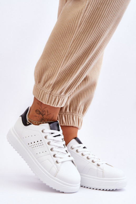 Dámská sportovní obuv bílá a černá Be First! Dámská sportovní obuv bílá a černá Be First!