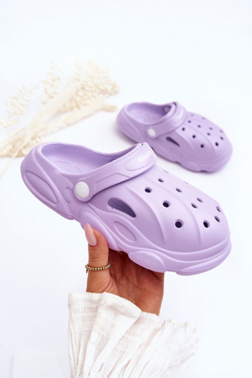 Dětské pěnové pantofle Crocs fialove Cloudy Dětské pěnové pantofle Crocs fialove Cloudy