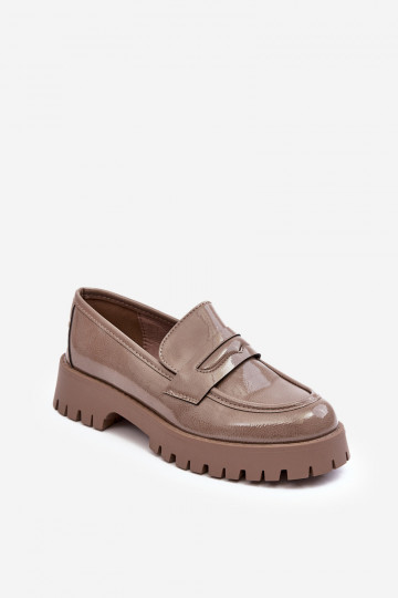 Lakované Loafersy Na Plochém Podpatku Bežové Jannah