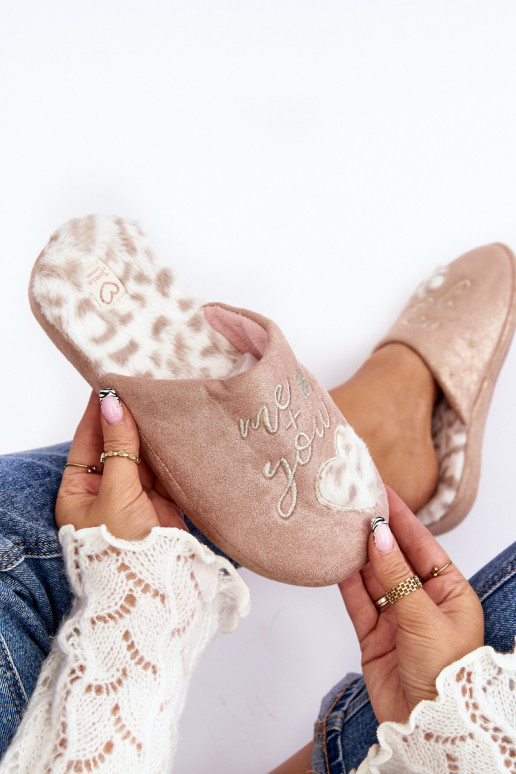 Lesklé dámské pantofle růžové Geraja