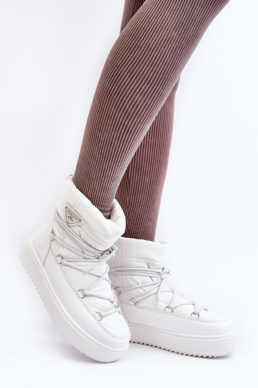 Dámské sněhule na platformě s vázáním bílé Fleure