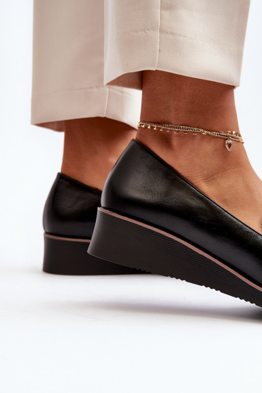 Dámské polobotky na klíně s ozdobou Černé Miliret Dámské polobotky na klíně s ozdobou Černé Miliret