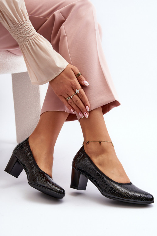 Lakýrované lodičky s potiskem černé Cynania