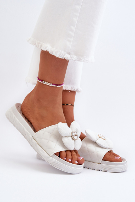 Dámské šedé sandály s ozdobou na nízké platformě Cedrella