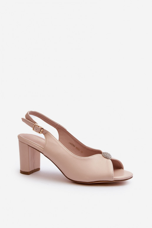 Elegantní sandály na podpatku s ozdobou béžové Trasea