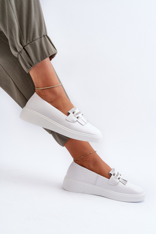 Lehké dámské kozačky z kůže na platformě bílé S.Barski LR590