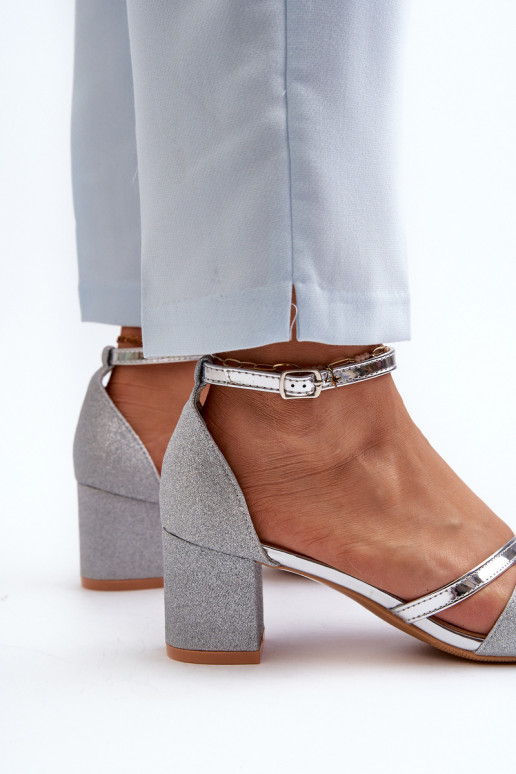 Dámské sandály na nízkém podpatku stříbrné Ploemis