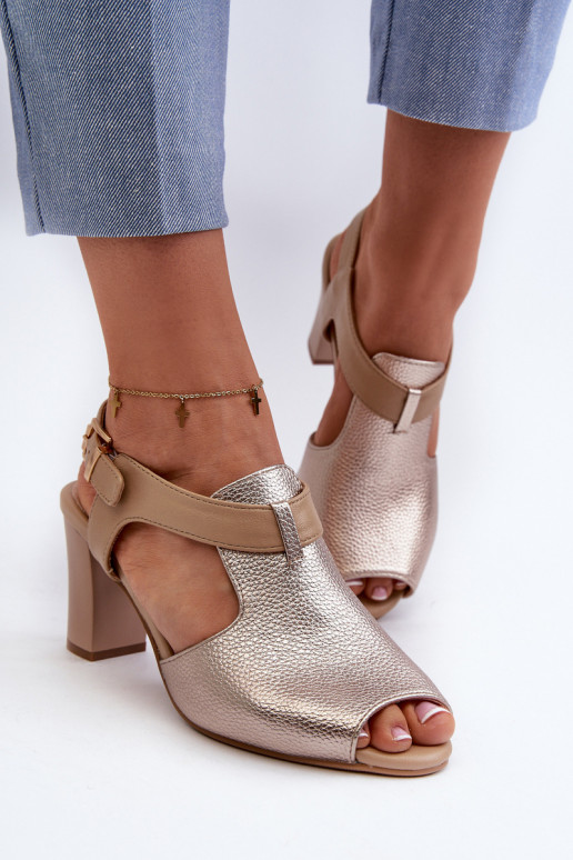 Dámské sandály na podpatku z eko kůže zlaté Queenmarie