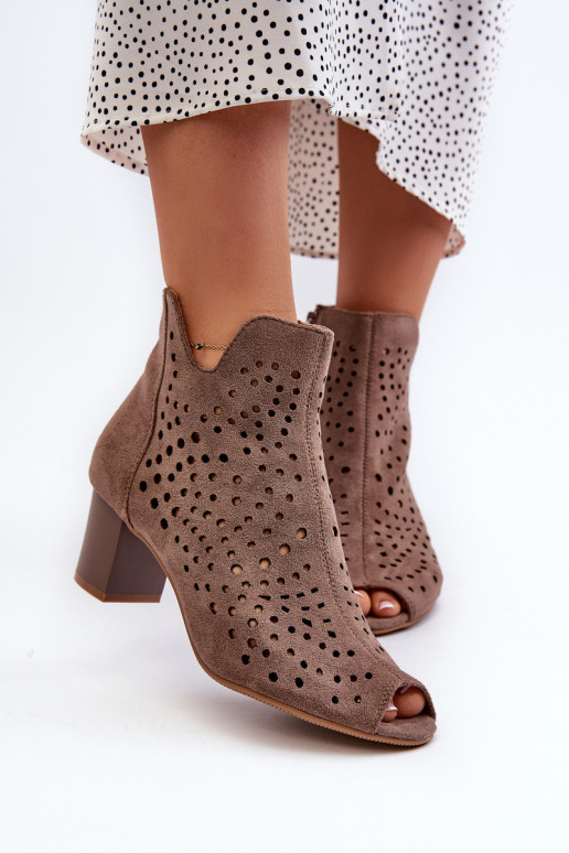 Dámské Botky Z Ekologického Semiše Na Podpatku S Otevřenými Prsty Hnědé Halania