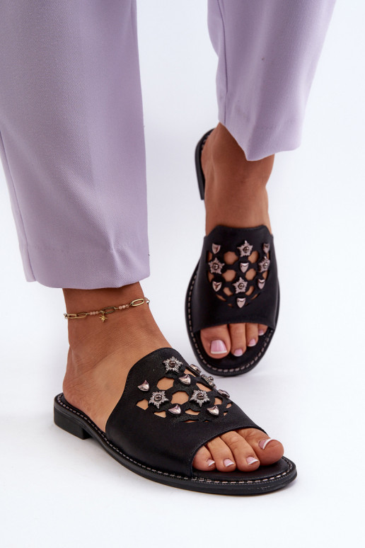 Lesklé dámské sandály s ozdobami S.Barski KV27-063 černé