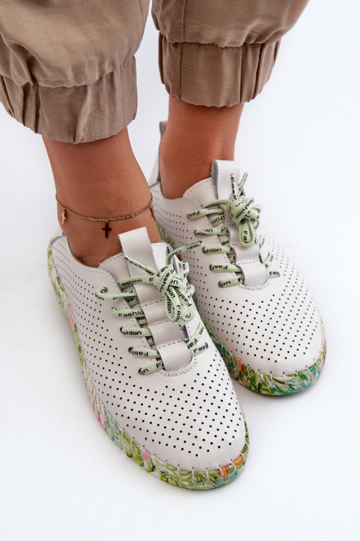 Dámské kožené polobotky se šněrováním bílé Farnalea Dámské kožené polobotky se šněrováním bílé Farnalea