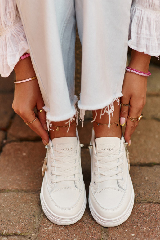 Tenisky Dámské Sportovní Na Platformě S Ozdobou Bílý VINCEZA 13613 Tenisky Dámské Sportovní Na Platformě S Ozdobou Bílý VINCEZA 13613