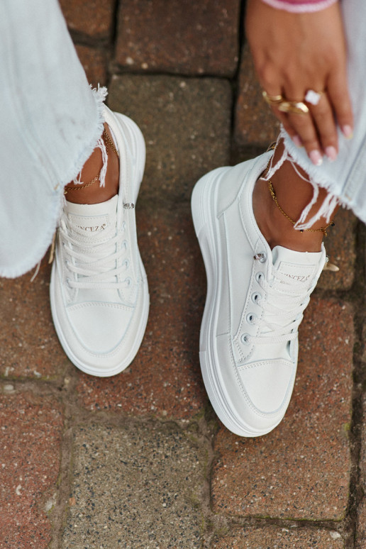 Tenisky Dámské Sportovní Na Platformě S Ozdobou Bílý VINCEZA 13613 Tenisky Dámské Sportovní Na Platformě S Ozdobou Bílý VINCEZA 13613