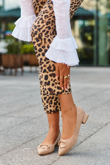 Lodičky S Nízkým Podpatkem S Ozdobou Z Eko Semiš S.Barski KV27-034 Bežové 2