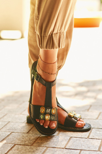 Elegantní Dámské Sandály S Ozdobnými Detaily S.Barski KV27-030 Černé 2