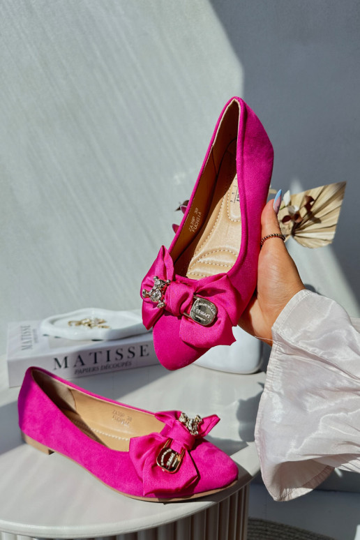 Dámské baleríny z ekologického semiše s mašlí a broží Fuksie Satris Dámské baleríny z ekologického semiše s mašlí a broží Fuksie Satris