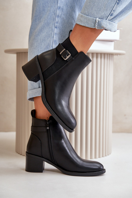 Dámské zimní zateplené boty na podpatku s přezkou Černé Nevillira Dámské zimní zateplené boty na podpatku s přezkou Černé Nevillira