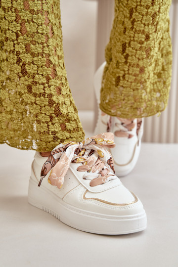 Dámské Tenisky Na Platformě S Dekorativním Šněrováním Bílé Mistra 2