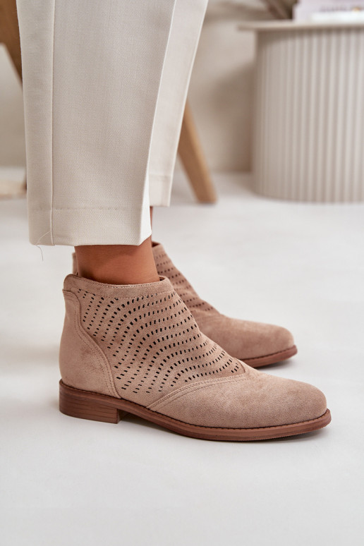 Dámské boty na plochém podpatku perforované béžové S.Barski HY42-076 Dámské boty na plochém podpatku perforované béžové S.Barski HY42-076