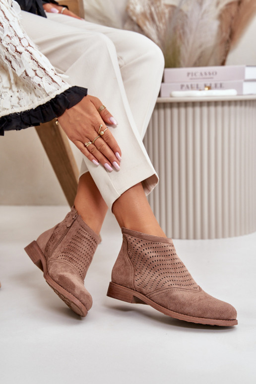 Dámské Botky Na Plochém Podpatku Perforované Hnědé S.Barski HY42-076 Dámské Botky Na Plochém Podpatku Perforované Hnědé S.Barski HY42-076