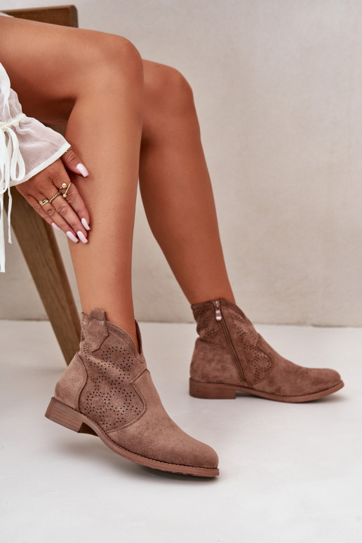 Dámské Ažurové Botky Na Plochém Podpatku Hnědé S.Barski HY42-151 Dámské Ažurové Botky Na Plochém Podpatku Hnědé S.Barski HY42-151