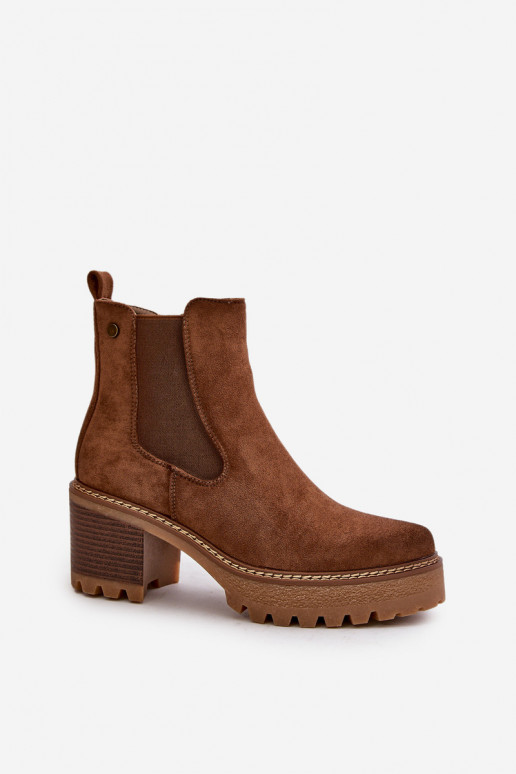 Dámské Zateplené Botky Na Podpatku Eko Semišové Hnědé Irissinae Dámské Zateplené Botky Na Podpatku Eko Semišové Hnědé Irissinae