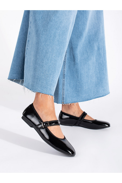 Černé lakované baleríny dámské
