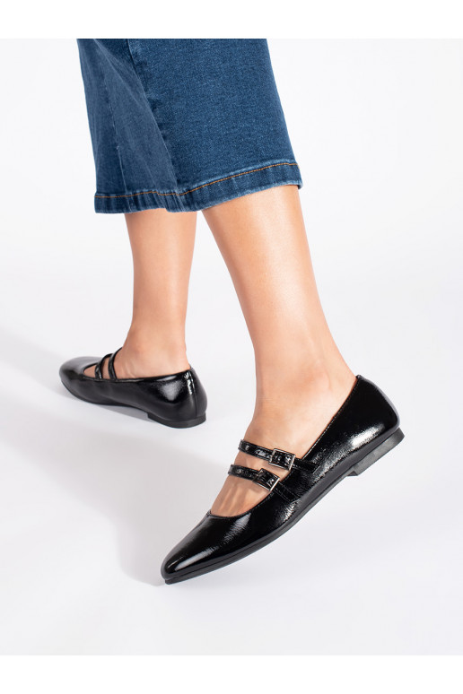 Černé lakované baleríny se zapínáním