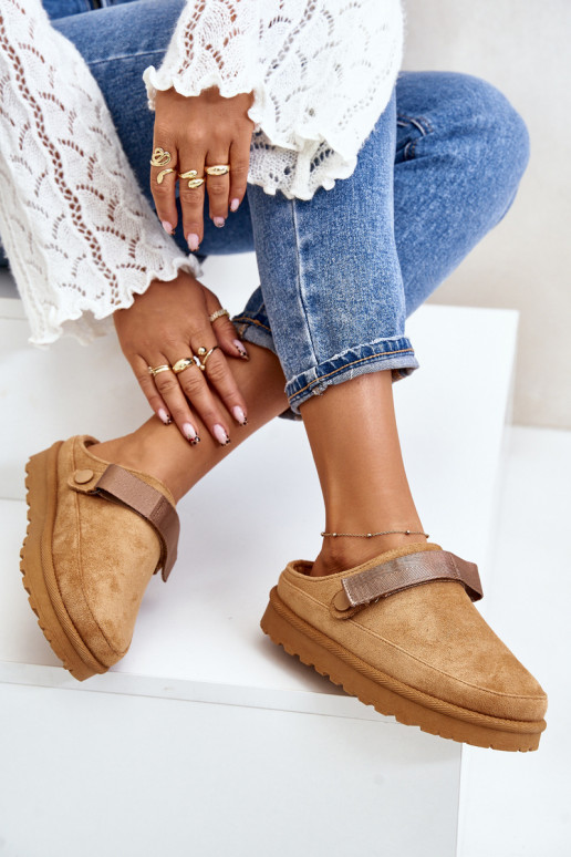 Dámské pantofle vyhřívané kožíškem na platformě Camel Azida