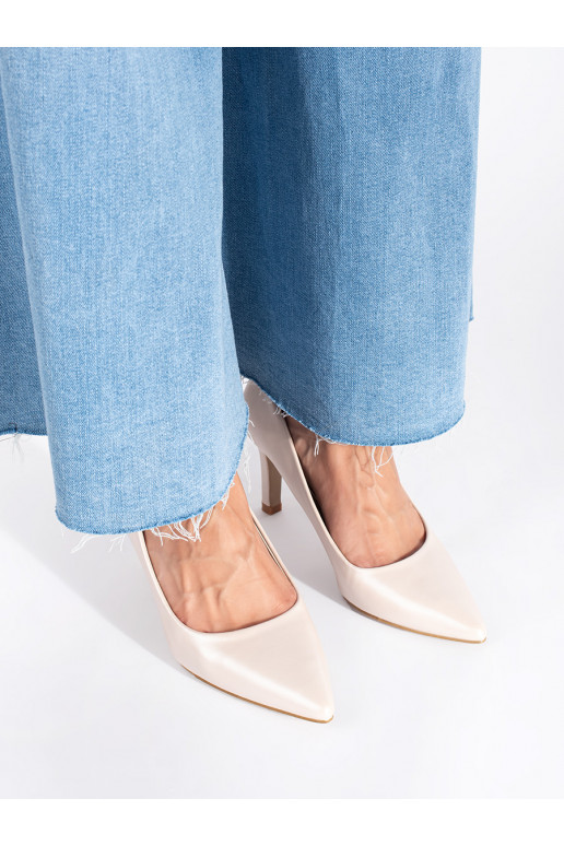 Klasické elegantní perlové lodičky na tenkém podpatku