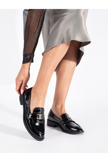 Klasické černé lakované mokasíny dámské 2