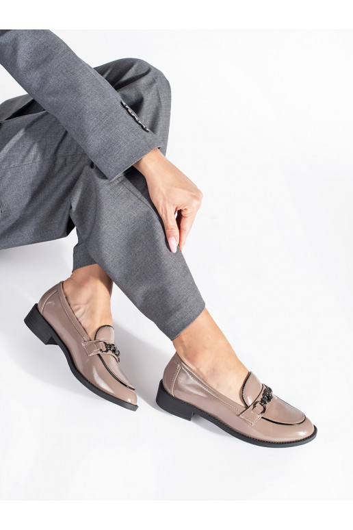 Lakované béžové mokasíny dámské