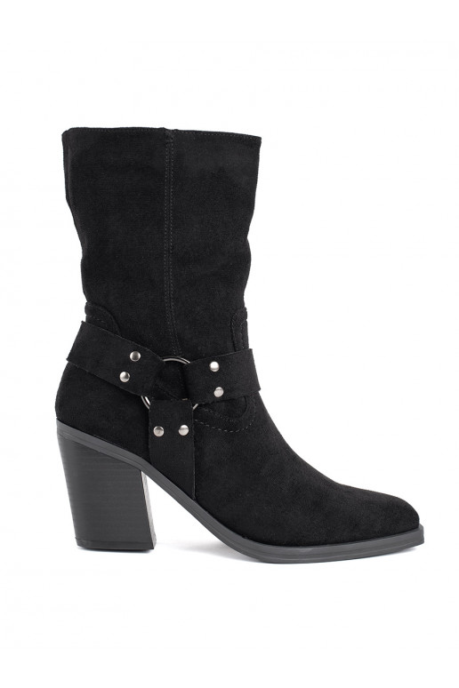 Semišové černé kotníkové boty na sloupku