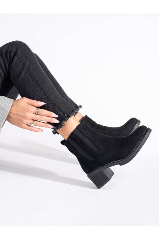 Černé semišové kotníkové boty štibletky na sloupku